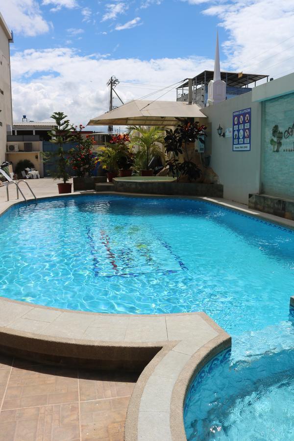 Hotel Adriand's Machala Exterior foto