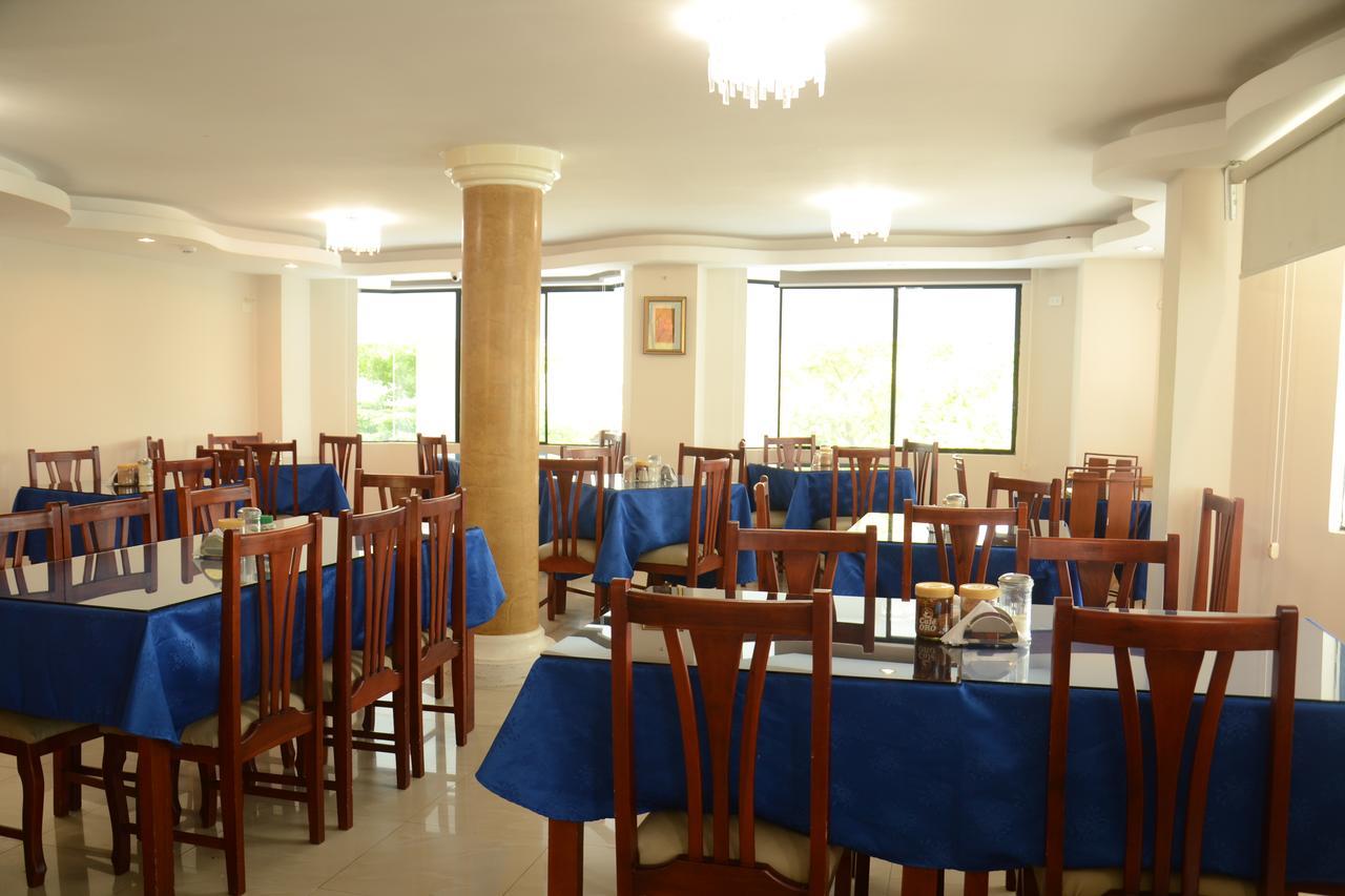 Hotel Adriand's Machala Exterior foto