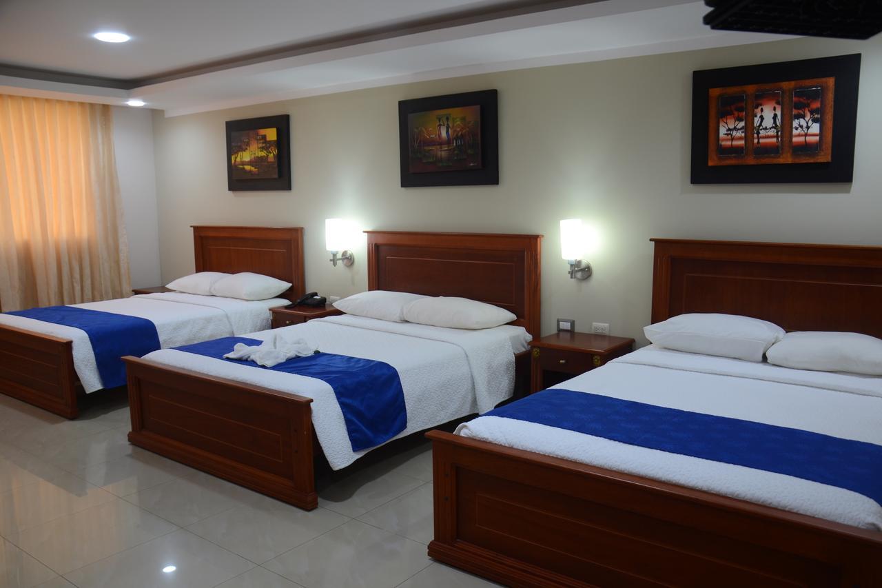 Hotel Adriand's Machala Exterior foto